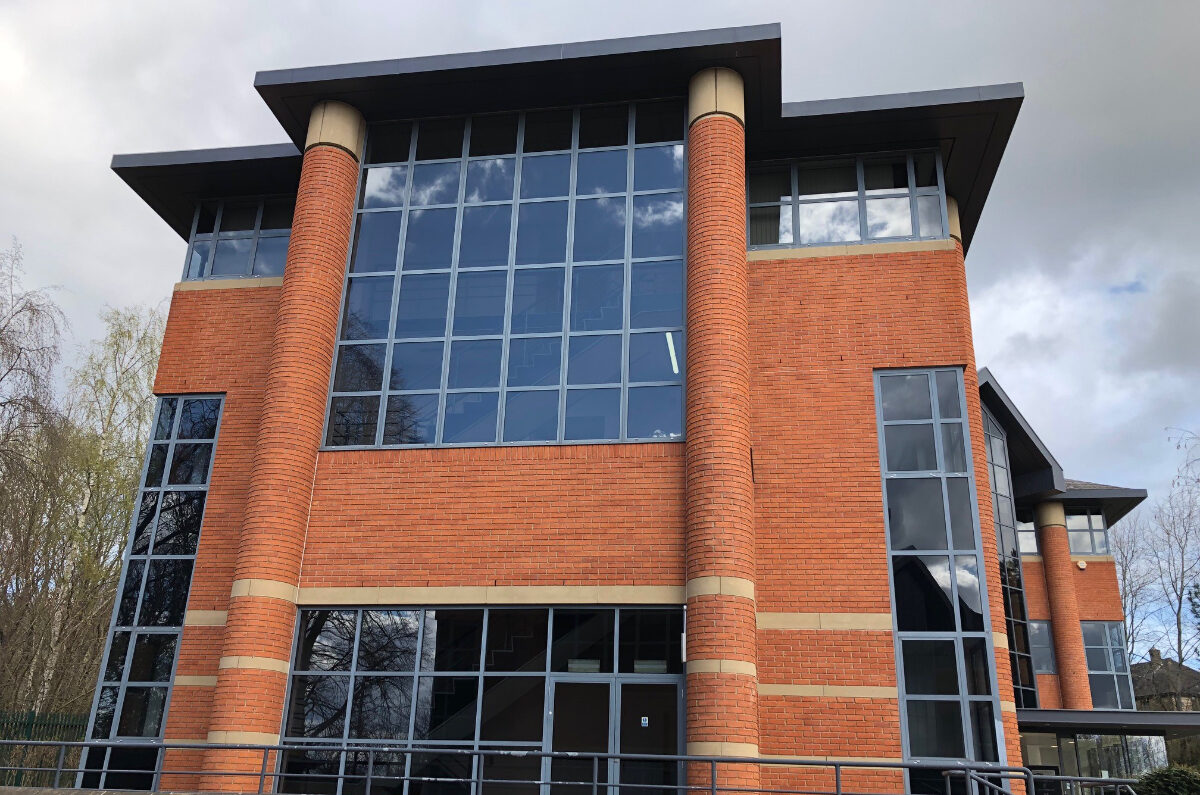 Can you spray paint uPVC windows & doors? GME Painting Contractors